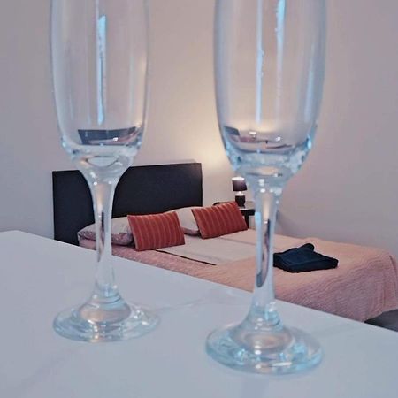 Peace Apartment มาร์กเซย ภายนอก รูปภาพ